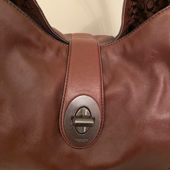Coach Chestnut Brown Leather Shoulder Bag with Stud Detailing - Picture 3 of 13